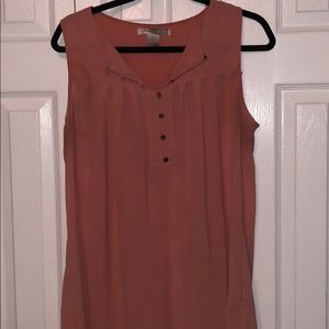 Beautiful flowy tank top